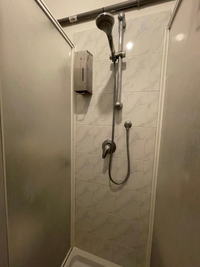 Bed & Breakfast Cavour16 Rent Bedrooms 3*